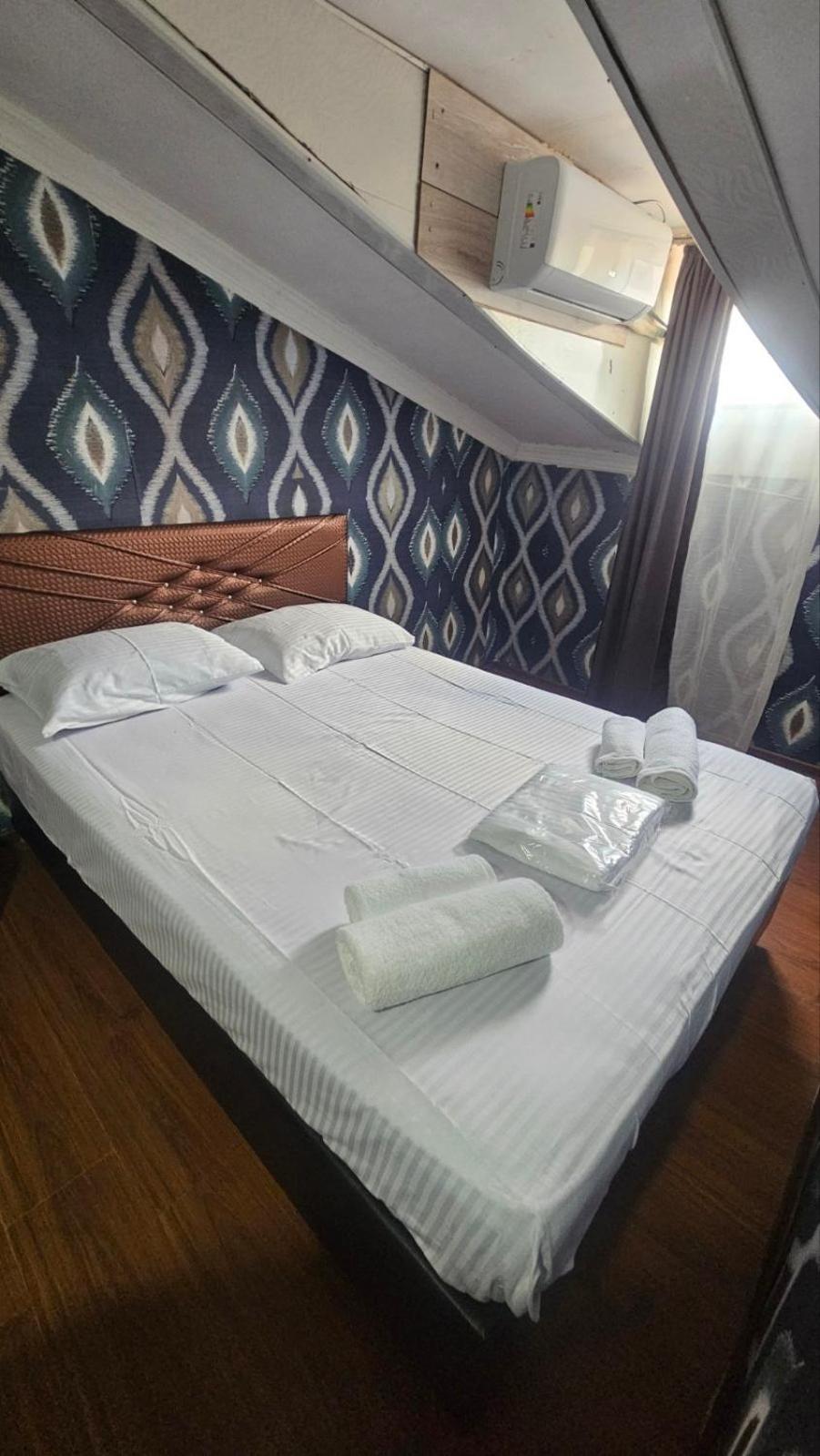 Apartment Zurabi บาทูมิ ห้อง รูปภาพ